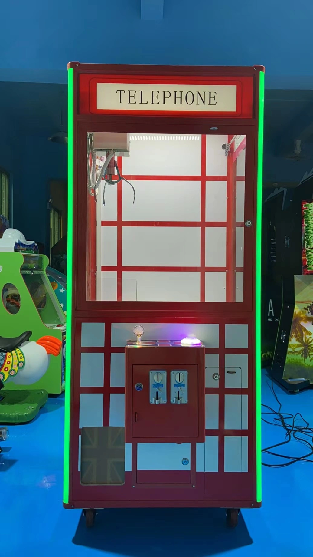 Colorful Park Crazy Toy 2 Coin Plush Toys Vending Claw Crane Machines for Sale Toy LED Crane Vending Machine